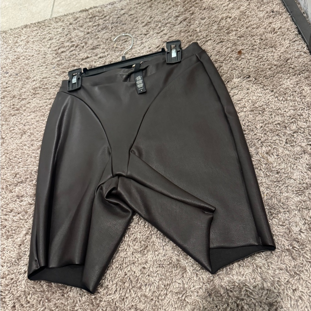 brand new skims brown leather set